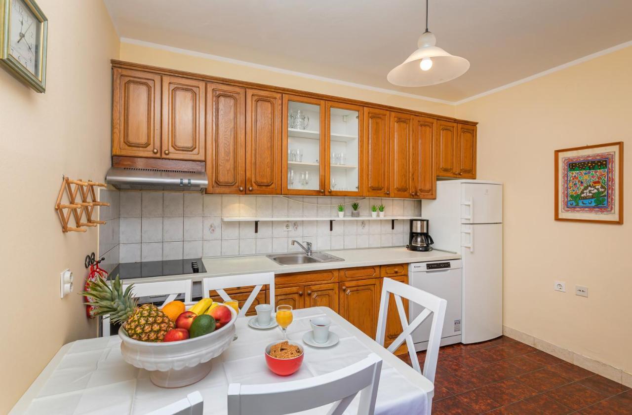 Apartment Big One Дубровник Экстерьер фото
